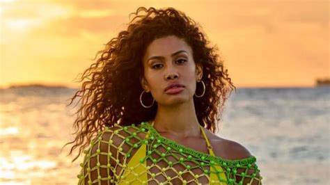 hot trans|9 Fabulous Photos of Leyna Bloom in Belize